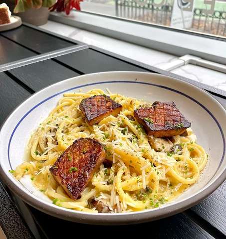 White noise coffee food